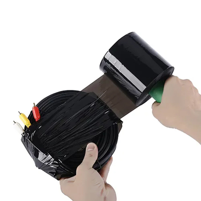 Black Mini Handheld LLDPE packing stretch wrap Film Dengan Dispenser Pegangan Berputar Untuk Bungkus Karton